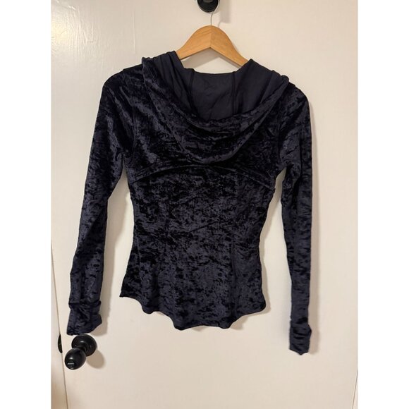 Lululemon Womens Velvet Hooded Jacket Black Size 6 - Picture 2 of 4